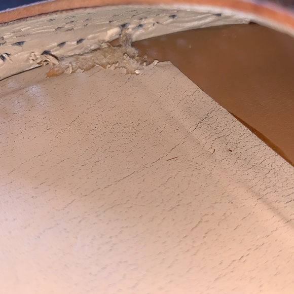 Naturalize Tan Wedges Size 9.5 - Picture 6 of 7